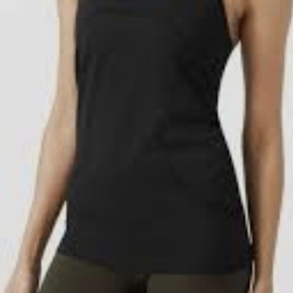 lululemon athletica Black Crop Top